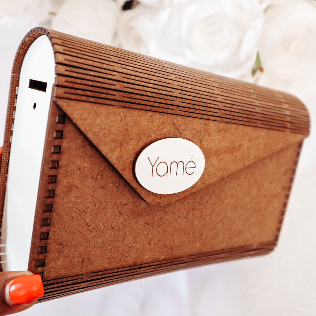 Yame wooden clutch bag